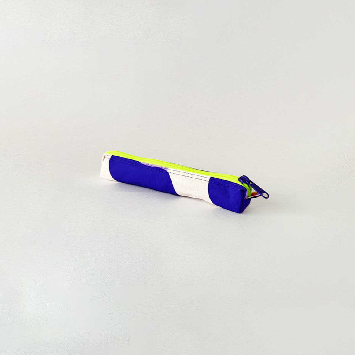 Cartuchera pequeña Mini Cunday Manchas