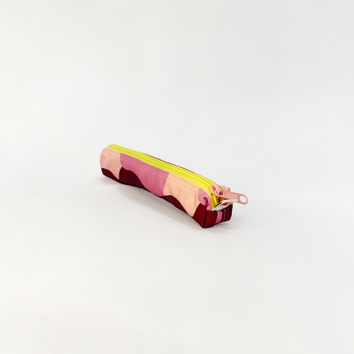 Cartuchera pequeña Mini Cunday Manchas