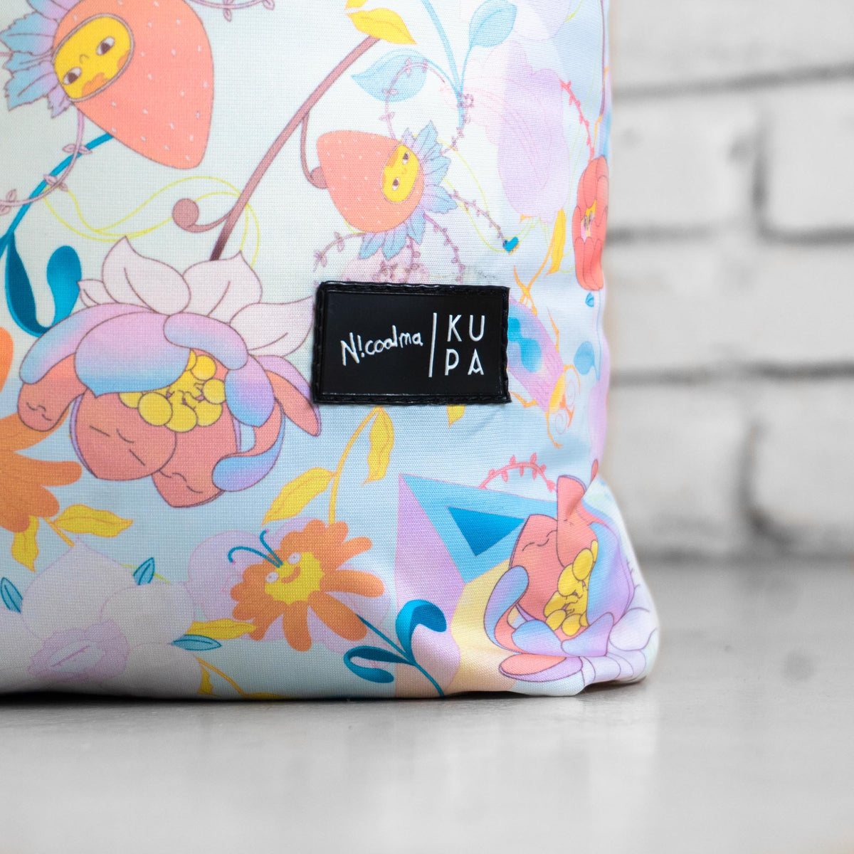 Tula Mini Mocoa Bouquet Cósmico